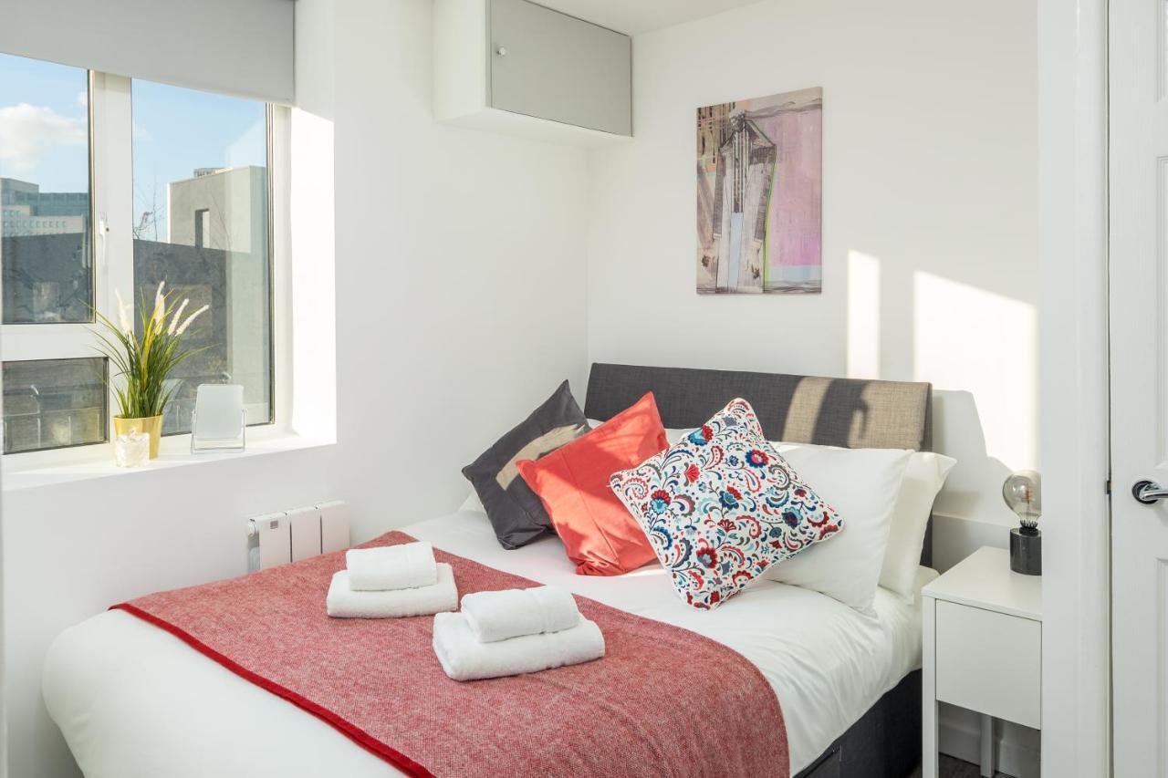 Skyline Serviced Apartments - Vauxhall London Exterior photo